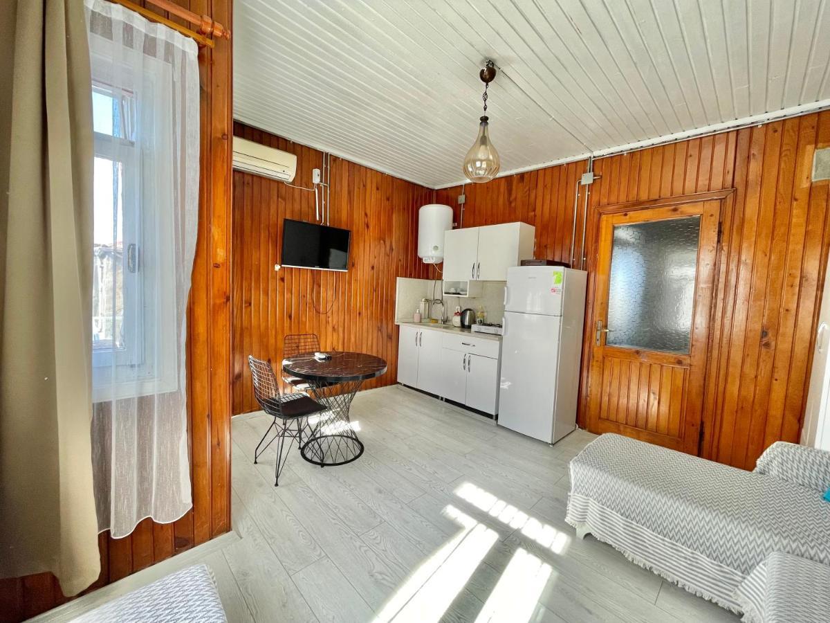 Golden Home Apart Istanbul Exterior photo